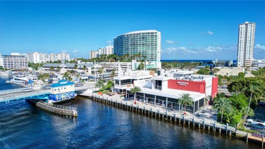 1 N Ocean Blvd 1411, Pompano Beach, Florida 33062, USA