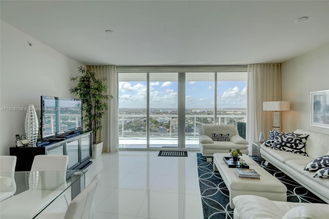 1 N Ocean Blvd 1411, Pompano Beach, Florida 33062, Stati Uniti