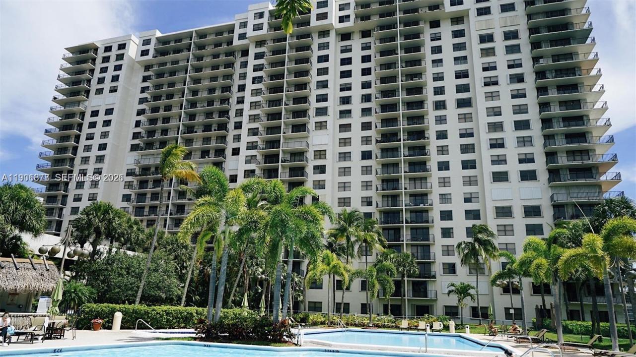 18151 NE 31st Ct 1912, Aventura, Floride 33160, États-Unis