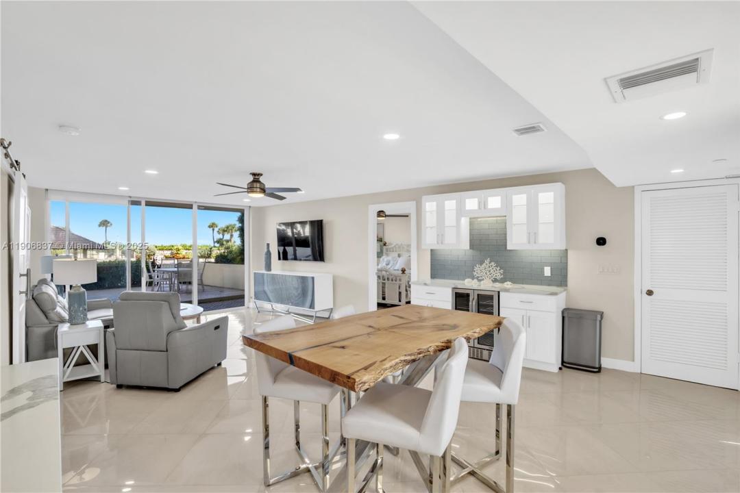 300 Ocean Trail Way 108, Jupiter, Флорида 33477, Соединенные Штаты