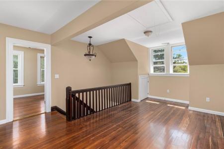 275 Union Avenue 2, Burrillville, Rhode Island 02859, Estados Unidos