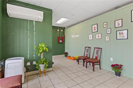 1674 Main Street, West Warwick, Rhode Island 02893, Estados Unidos