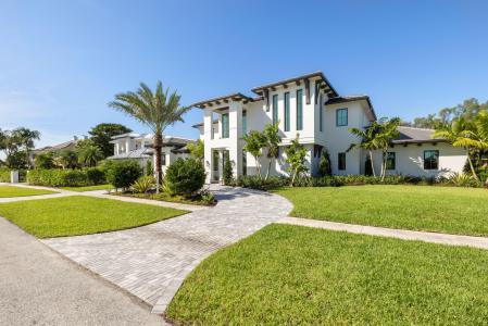 11721 Lake Shore Place, North Palm Beach, Florida 33408, Estados Unidos