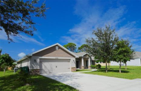 2112 SE Holland Street, Port St Lucie, Florida 34952