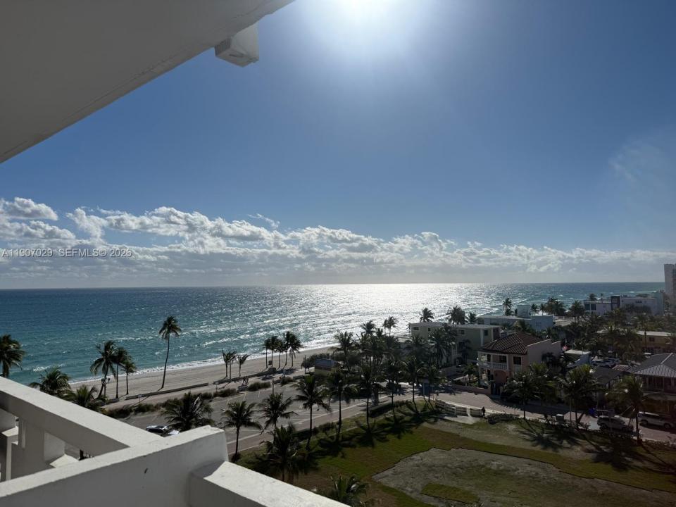 3111 N Ocean Dr 811, Hollywood, Florida 33019, Stati Uniti