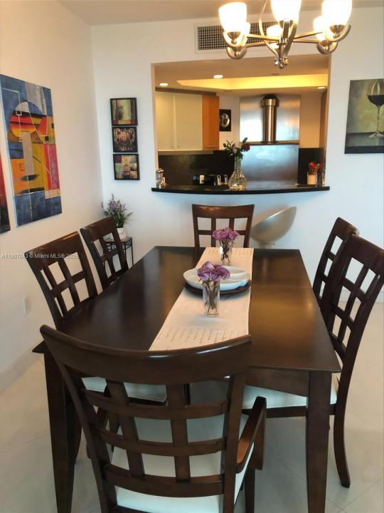 9401 Collins Ave 801, Surfside, Florida 33154, Stati Uniti