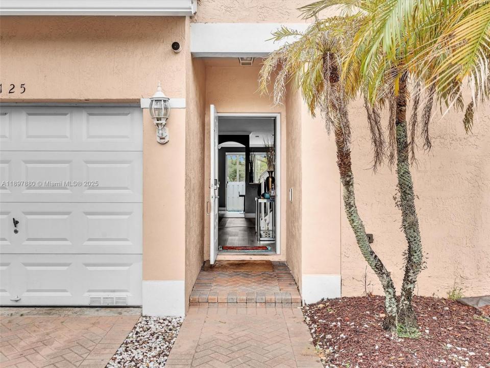 9125 NW 40th St, Sunrise, Флорида 33351, Соединенные Штаты