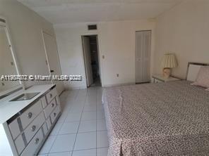 4707 NW 7th St 308-8, Miami, Florida 33126, Amerika Birleşik Devletleri