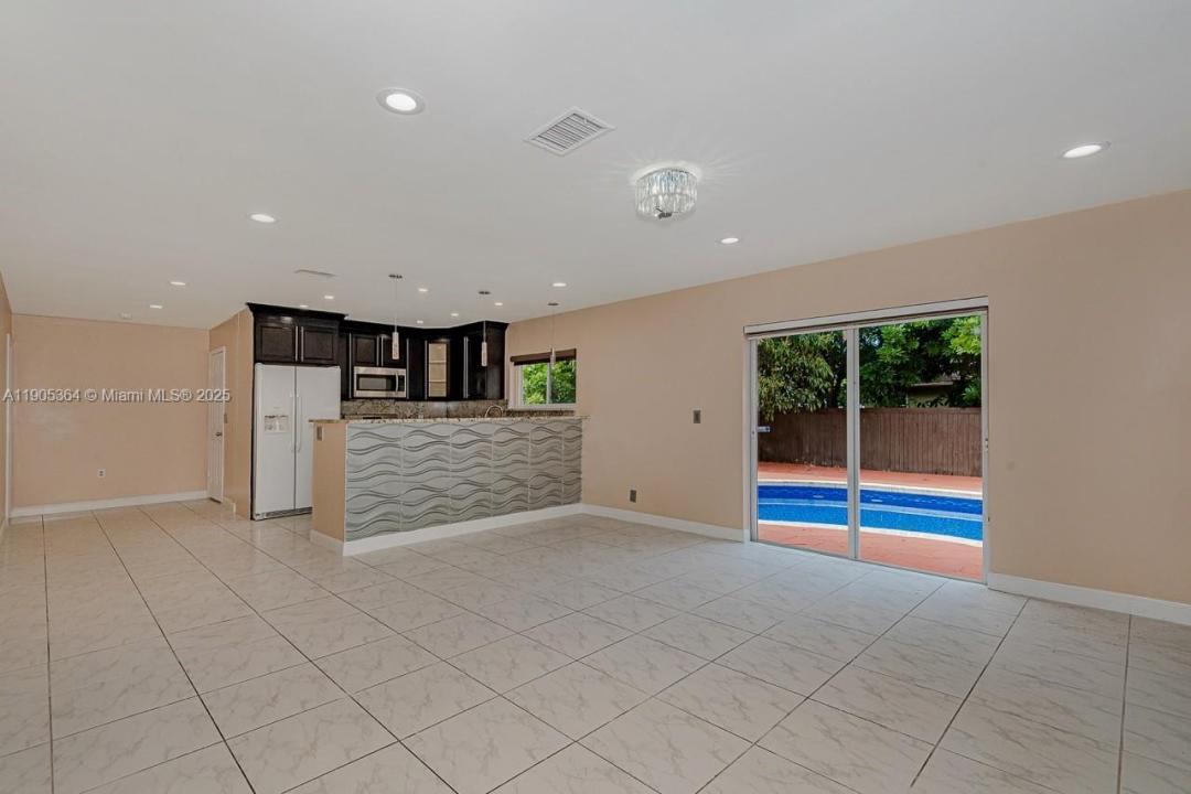 401 SW 76th Ter ., North Lauderdale, Flórida 33068, Estados Unidos