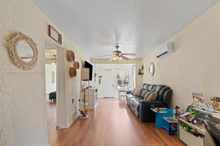 3143 NW 59th St, Miami, Florida 33142, USA