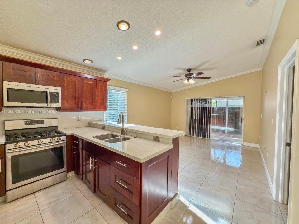 16930 SW 139th Pl, Miami, Flórida 33177, Estados Unidos