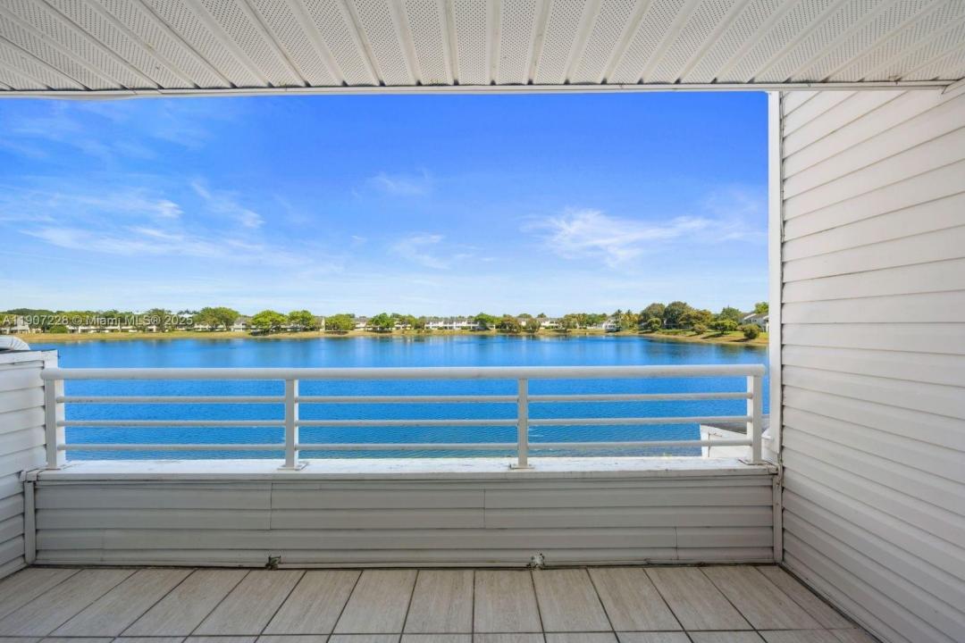 Oakland Park, Florida 33309, USA