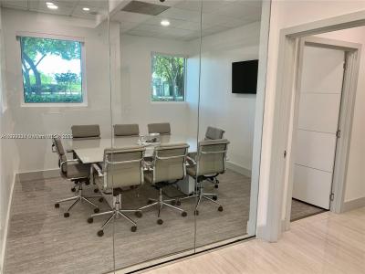 17100 Royal Palm Blvd 1, Weston, Florida 33326, USA