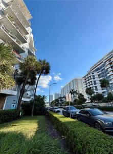 6801 Indian Creek Dr 402, Miami Beach, Florida 33141, USA