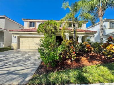 4383 Laurel Ridge Cir, Weston, Florida 33331, USA