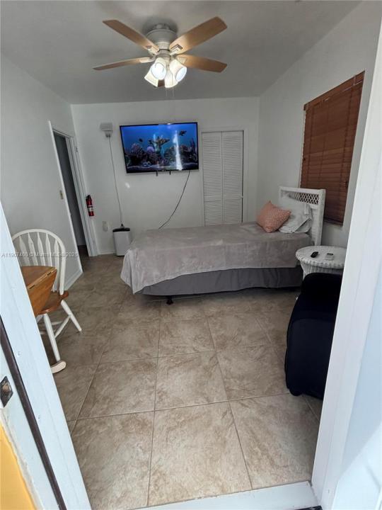 6102 SW 58th St C, South Miami, Flórida 33143, Estados Unidos