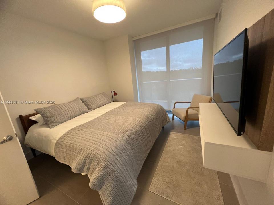 16385 Biscayne Blvd 304, North Miami Beach, Floride 33160, États-Unis