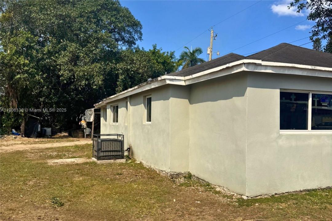 628 SW 8th Ave, Homestead, Flórida 33030, Estados Unidos