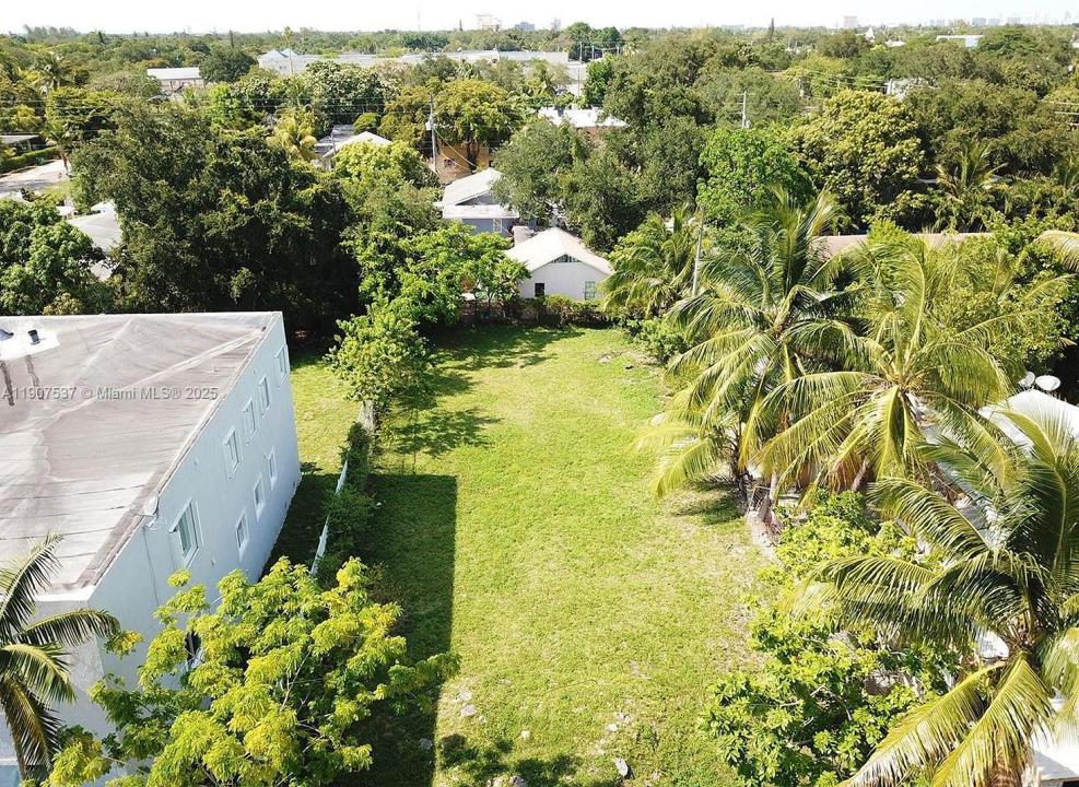 125 NE 55th St, Miami, Florida 33137, Estados Unidos