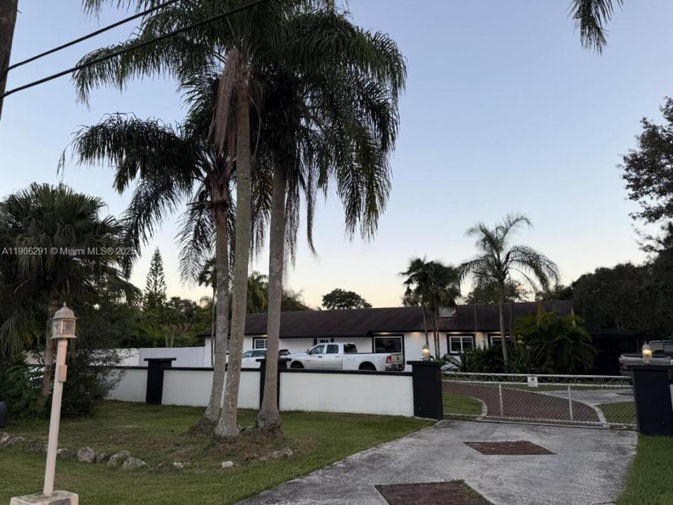 15750 SW 216th St, Miami, フロリダ 33170, アメリカ合衆国