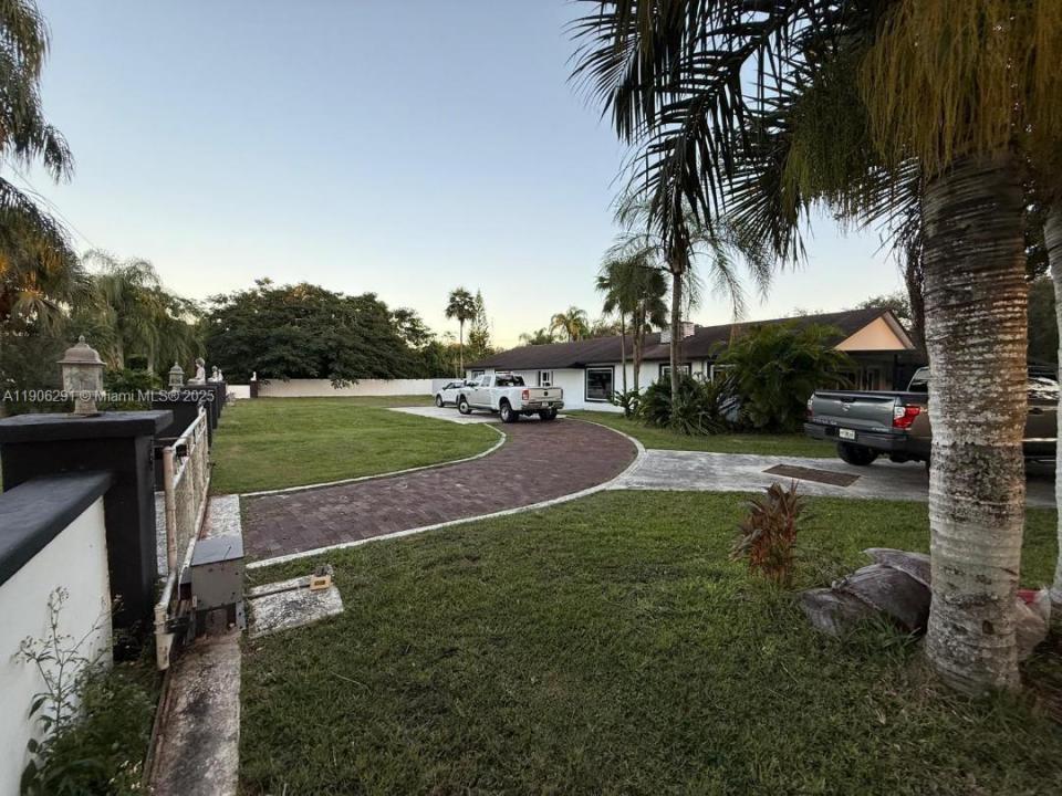 15750 SW 216th St, Miami, フロリダ 33170, アメリカ合衆国