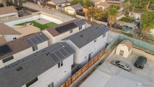 5 Concepcion Ave, Spring Valley, California 91977, Estados Unidos