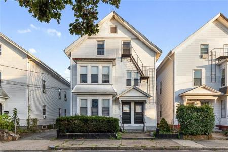 92 Centre Street 3, Pawtucket, RI 02860, USA