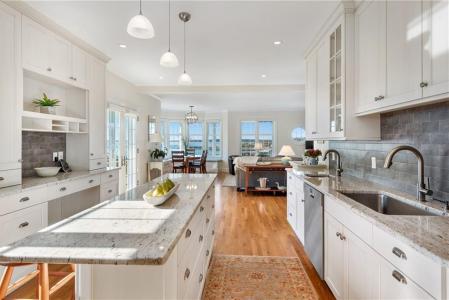 591 Ocean Avenue, Newport, Rhode Island 02840, USA