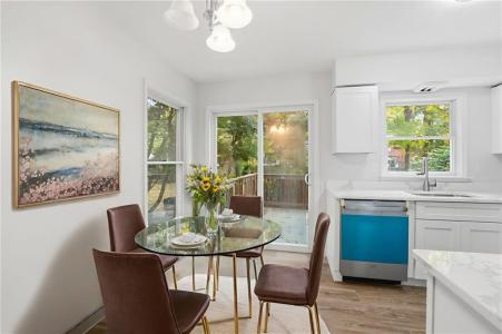 30 Riverwoods Court, East Providence, Rhode Island 02916, USA