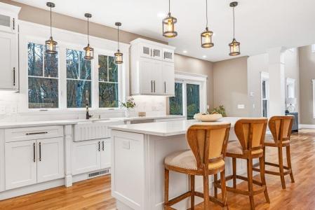 140 South Pier Road, Narragansett, Rhode Island 02882, USA