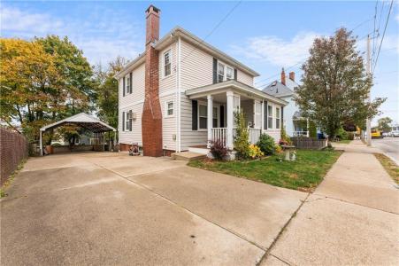 51 Seventh Street, East Providence, Rhode Island 02914, USA