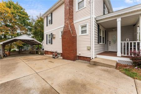 51 Seventh Street, East Providence, Rhode Island 02914, USA