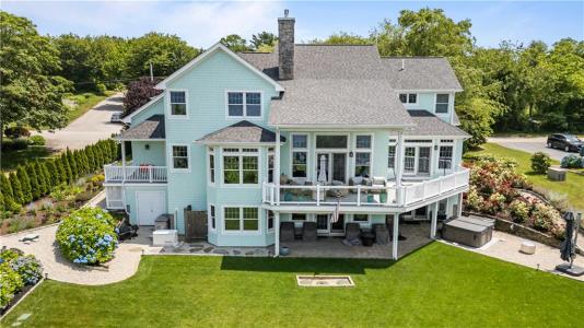 121 Seaside Drive, Jamestown, Rhode Island 02835, USA