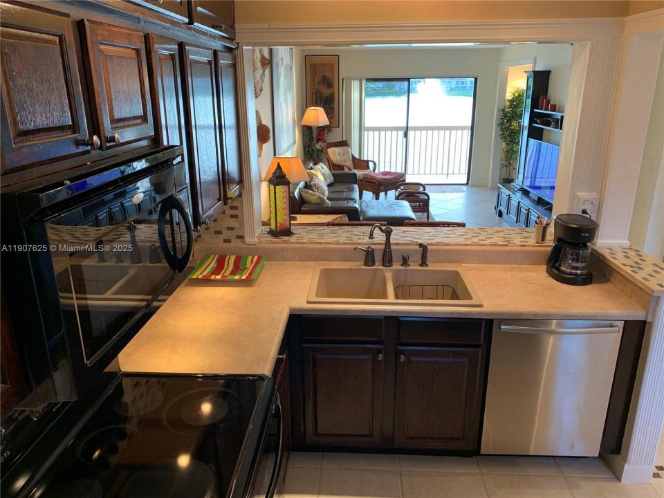 5200 NW 31st Ave 134, Fort Lauderdale, Florida 33309