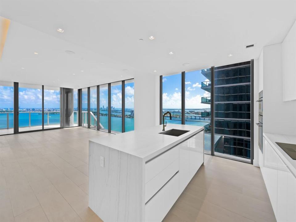 700 NE 24 3307, Aria Reserve Miami, Miami, Florida 33137