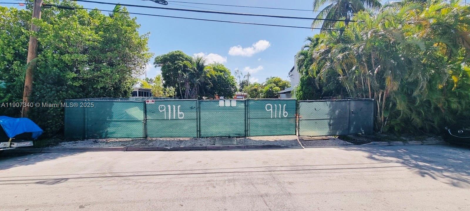 9116 Abbott Ave, Surfside, Flórida 33154, Estados Unidos