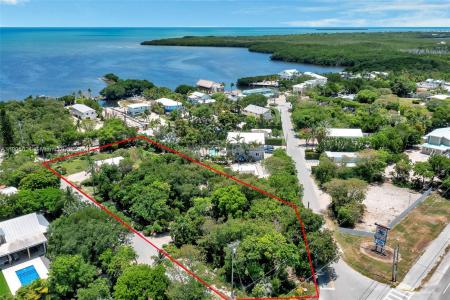 306 Lime St, Key Largo, Florida 33037