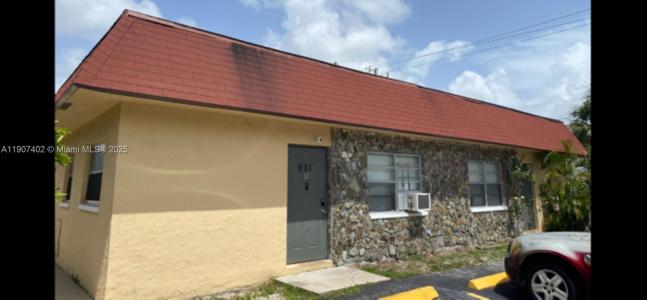 931 SW 80th Ave A-C, North Lauderdale, 佛罗里达州 33068, 美国