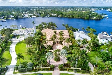 19223 Riverside Drive, Tequesta, Florida 33469, USA
