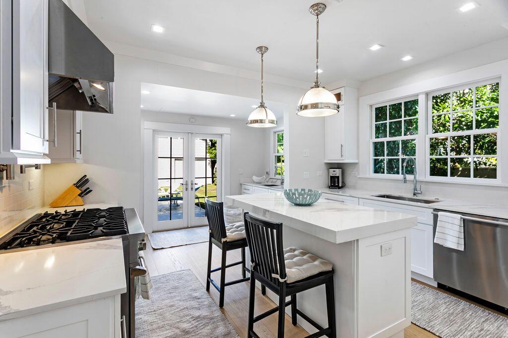 141 Australian Avenue, Palm Beach, Florida 33480