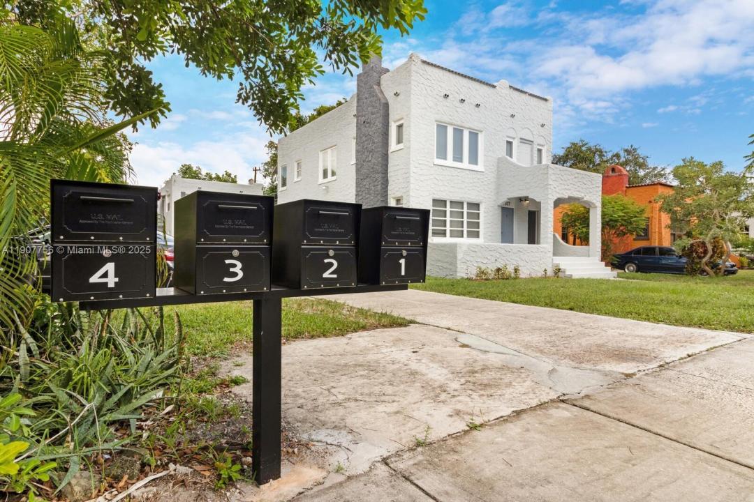 327 SW 20th St 2, Fort Lauderdale, Flórida 33315, Estados Unidos