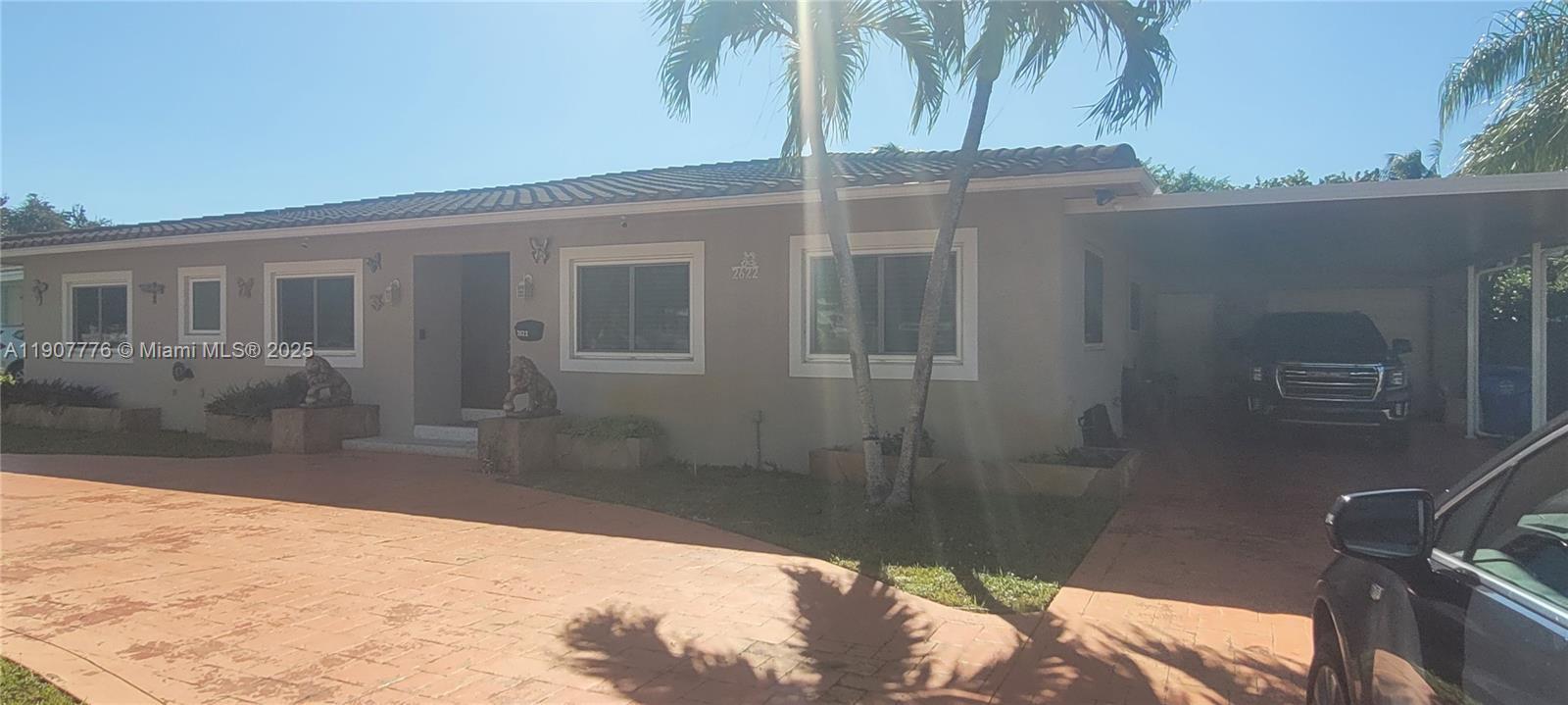 2622 Jackson St, Hollywood, Floryda 33020, USA