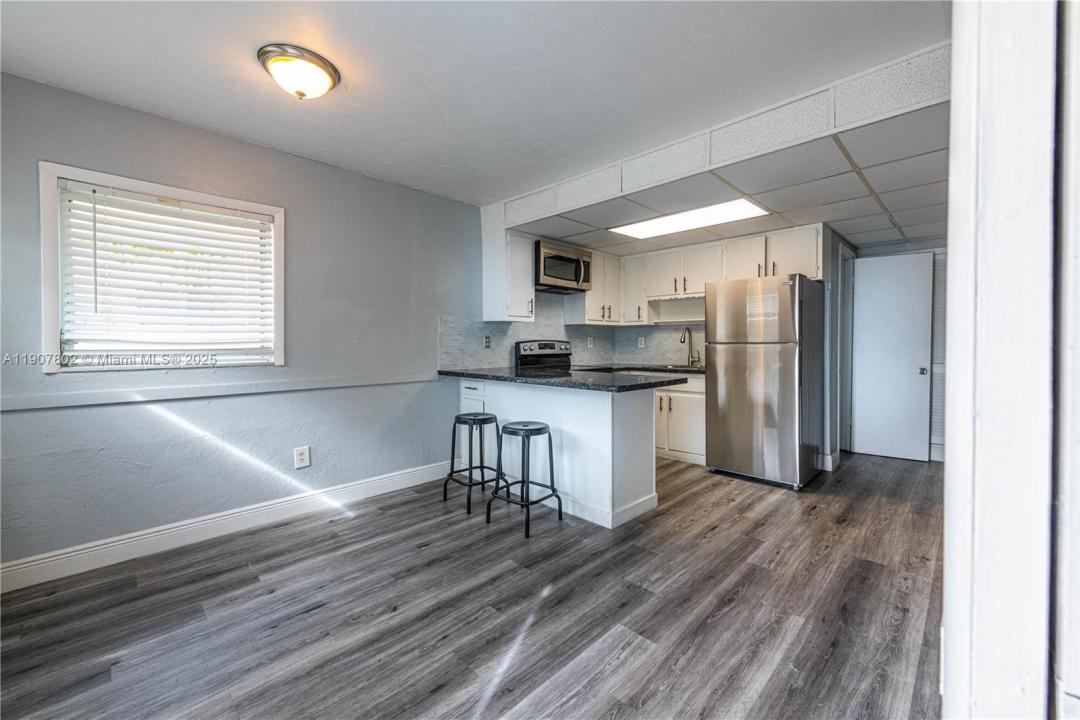 327 SW 20th St 3, Fort Lauderdale, Florida 33315, Estados Unidos