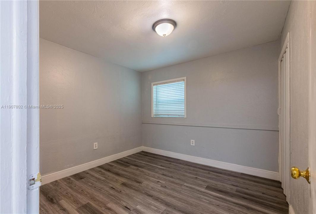 327 SW 20th St 3, Fort Lauderdale, Florida 33315, Estados Unidos