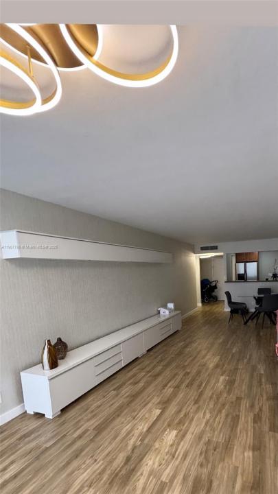 501 Three Islands Blvd 206, Hallandale Beach, فلوريدا 33009, الولايات المتحدة