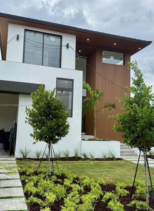 9024 Abbott Ave, Surfside, Florida 33154-3236, Stati Uniti