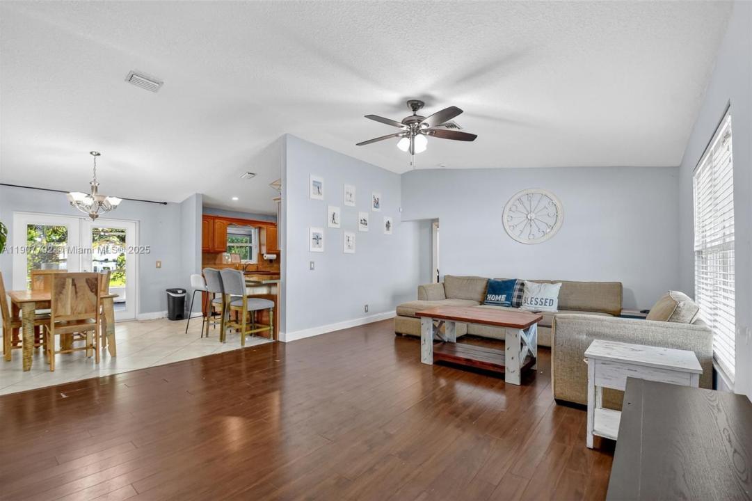 190 Martin Cir, Royal Palm Beach, 佛羅里達州 33411, 美國