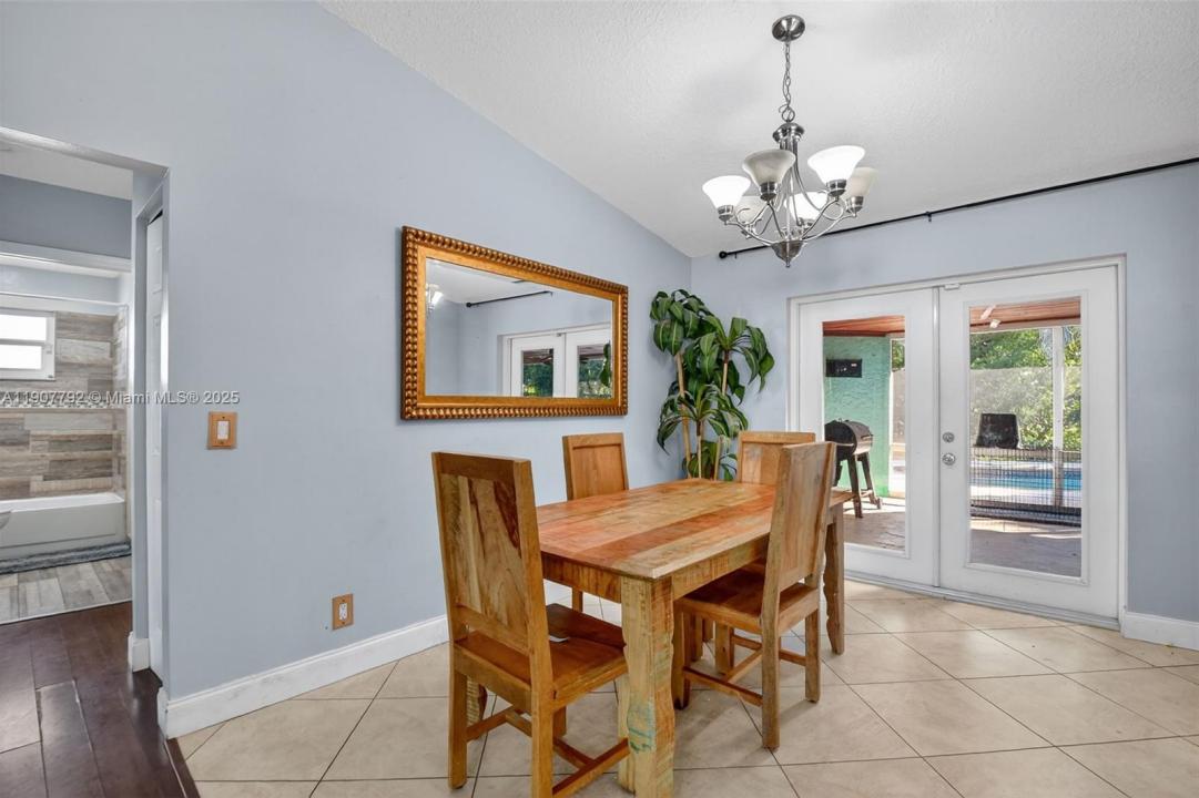 190 Martin Cir, Royal Palm Beach, 佛羅里達州 33411, 美國