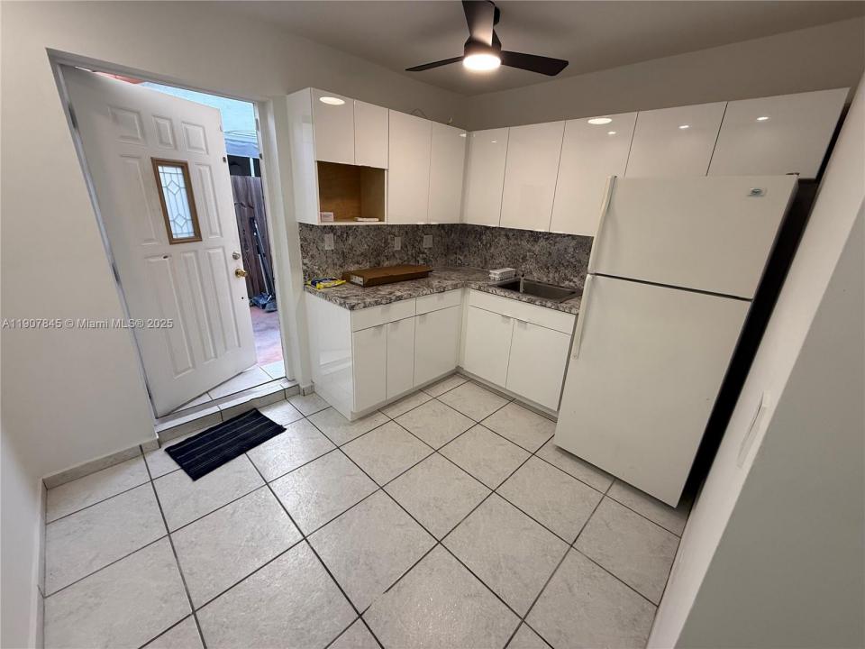 14822 SW 69th St 0, Miami, Флорида 33193, Соединенные Штаты