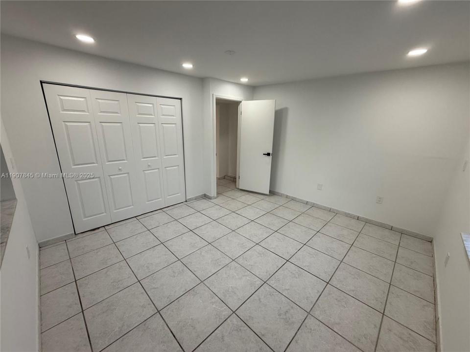14822 SW 69th St 0, Miami, Флорида 33193, Соединенные Штаты